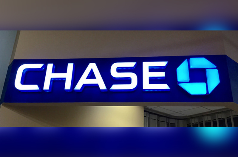 Chase Bank Forgives All Canadians Customers Debt