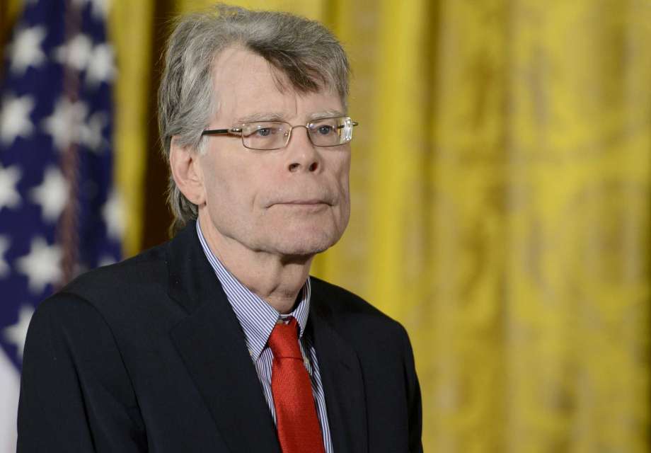 Stephen King Is Down With Facebook