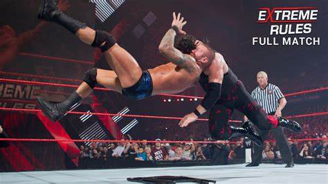 WWE FLASHBACK: Randy Orton vs Kane Falls Count Anywhere Match At Extreme Rules 2012