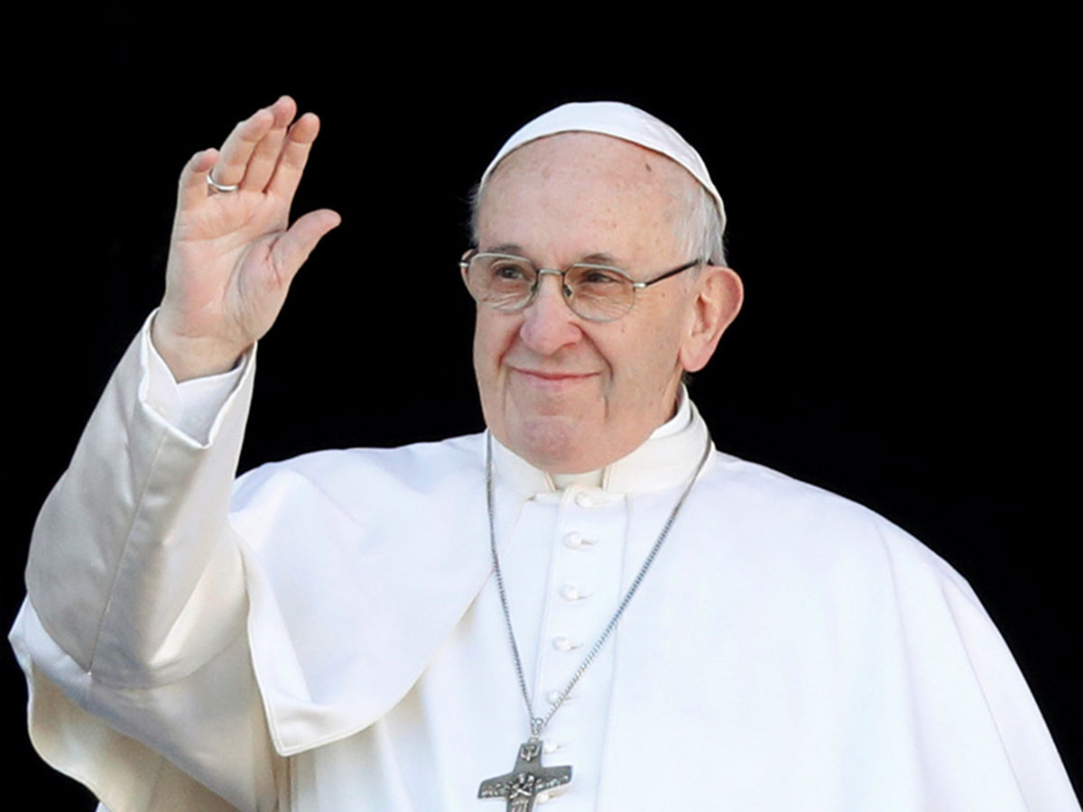 Pope Francis Says The Rich Can’t Get Priority for Vaccine